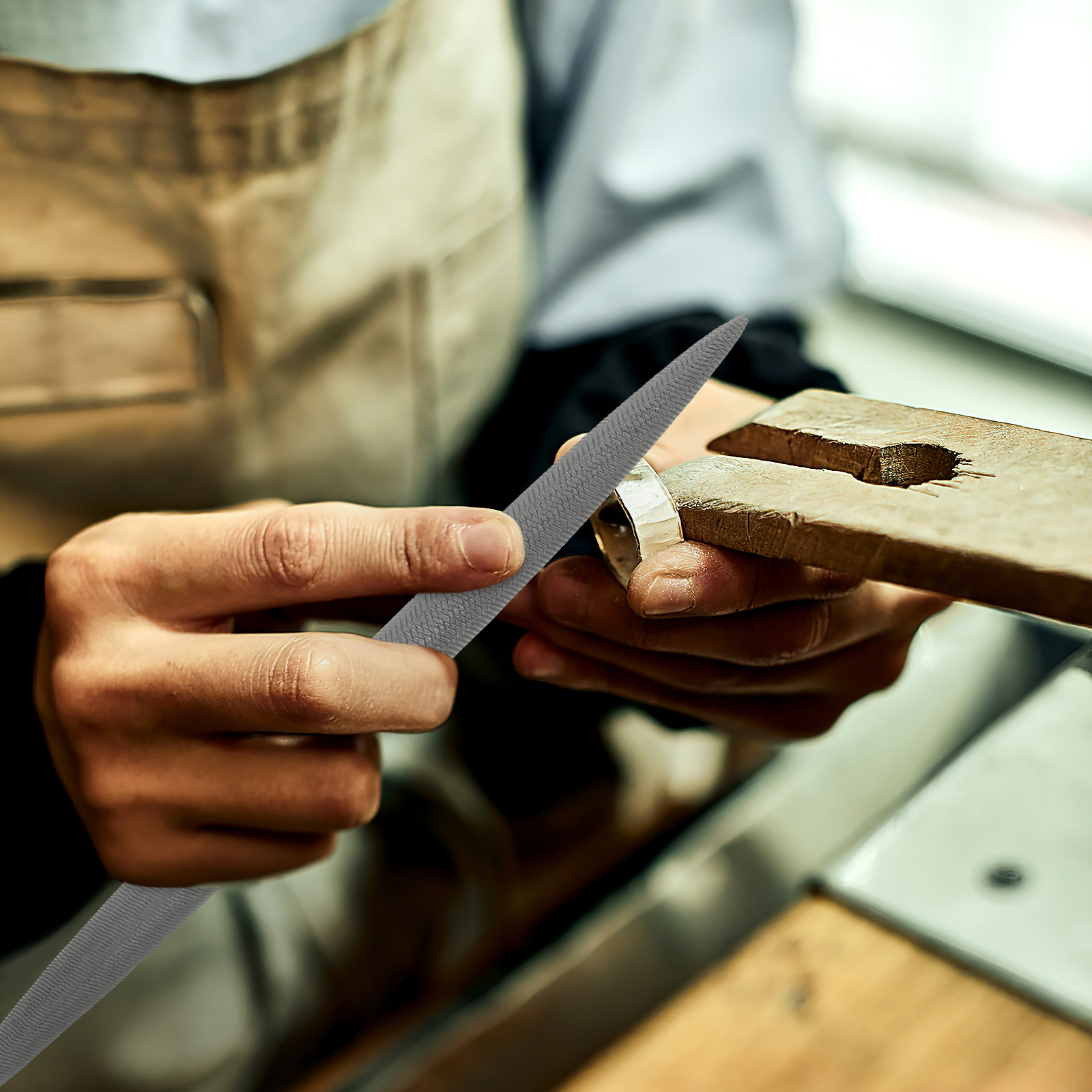 أداة تشكيل الشمع ذات الطرفين ن - مراجعة Woodworking File وسعره